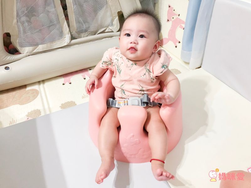 日本阿卡將本舖 Bumbo 幫寶椅
