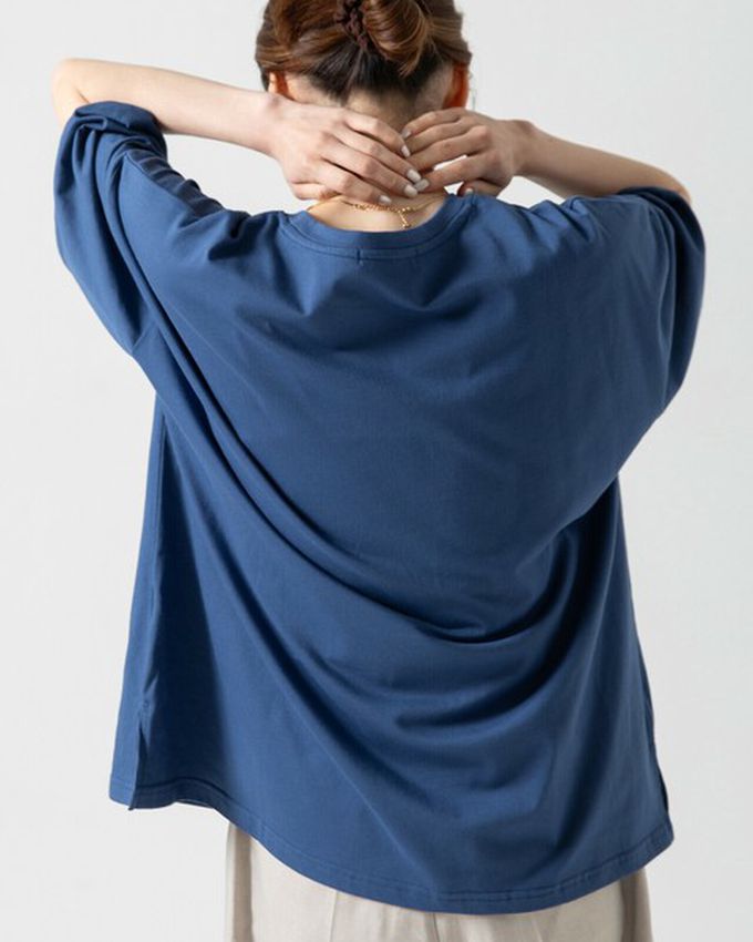 日本 gleam - 燙金光澤廓形寬版天竺棉短袖T恤-金x奶油杏