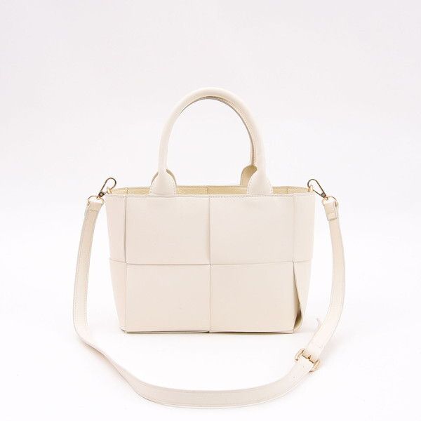 日本 COOCO - 2way方格拼接造型手提包/側背包(附內袋)-白 (38x30x13cm)