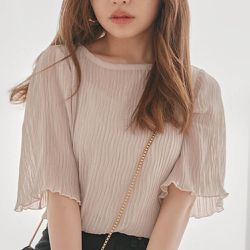 日本 GRL - 輕盈波浪透膚短袖上衣(附內裡)-杏 (F)