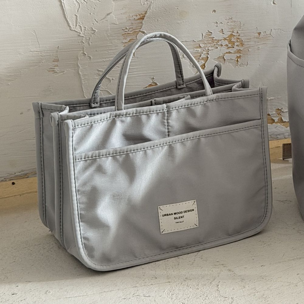 小眾設計 多夾層內分隔分裝收納包-淺霧藍 (23x17x13cm)