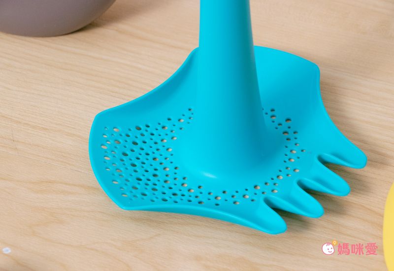 比利時 QUUT - 多功能耙沙鏟(深藍色)