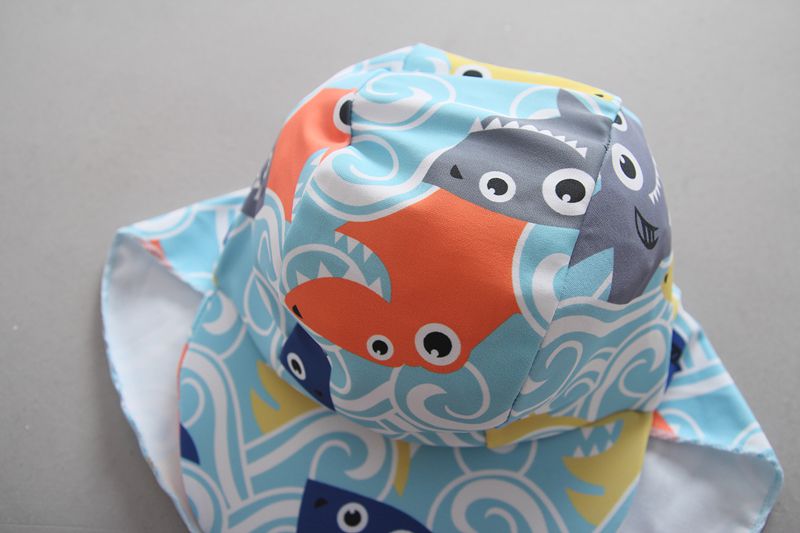 男寶長袖連身泳裝(附帽子)-快樂鯊魚-深藍+白+淺藍