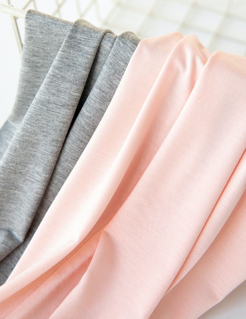 FANMOU - 莫代爾透氣七分內搭褲-甜美花朵-灰色-滾邊顏色隨機