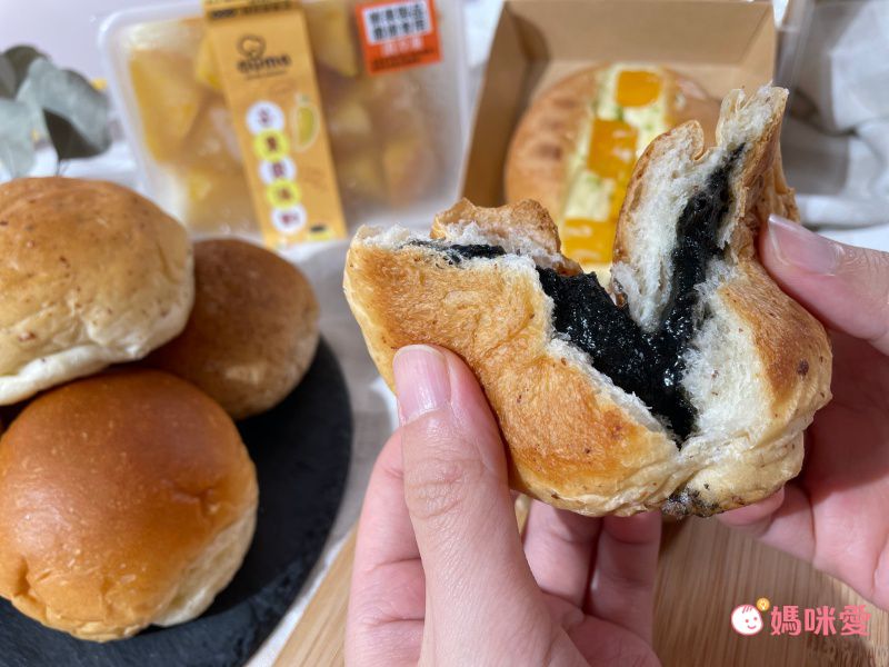 免運｜高雄排隊名店【奧瑪烘焙】日式崎風蛋糕/羅馬生乳包