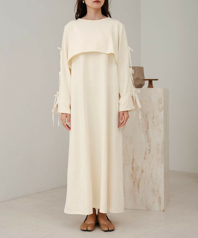 日本 Bab - 袖蝴蝶結層次感喇叭袖洋裝-淺棕 (M)