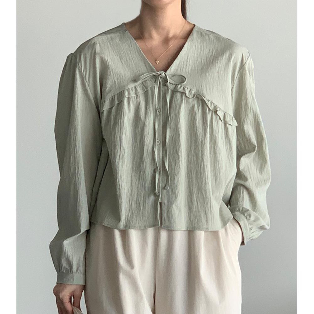 韓國女裝連線 - 胸前波浪邊點綴長袖襯衫-淡綠 (FREE)