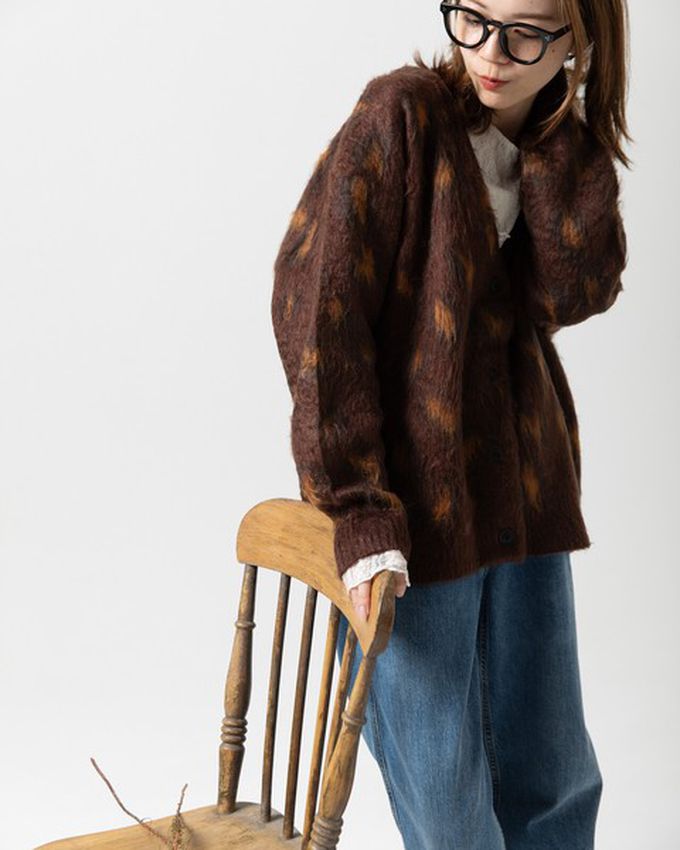 日本 gleam - 馬海毛觸感成熟豹紋V領針織開襟衫-灰