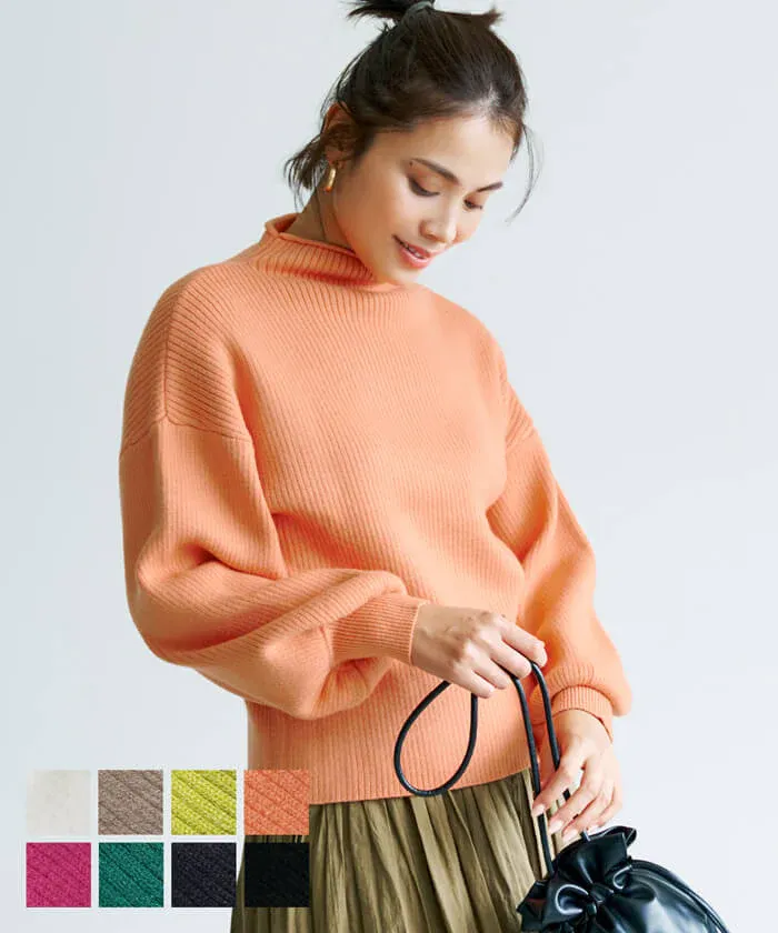 日本 COCA - 立領修身坑條落肩針織毛衣-米杏