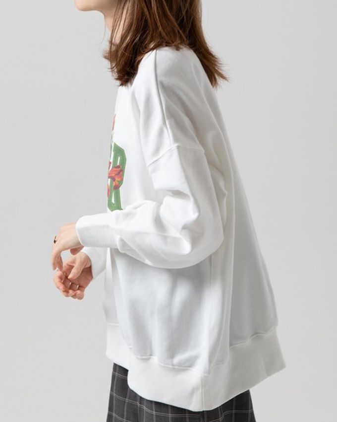 日本 gleam - 裏毛寬版學院風花卉大學T-紅棕