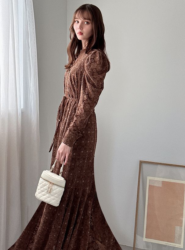 日本 GRL - 歐風印花羊腿袖綁帶洋裝-深可可