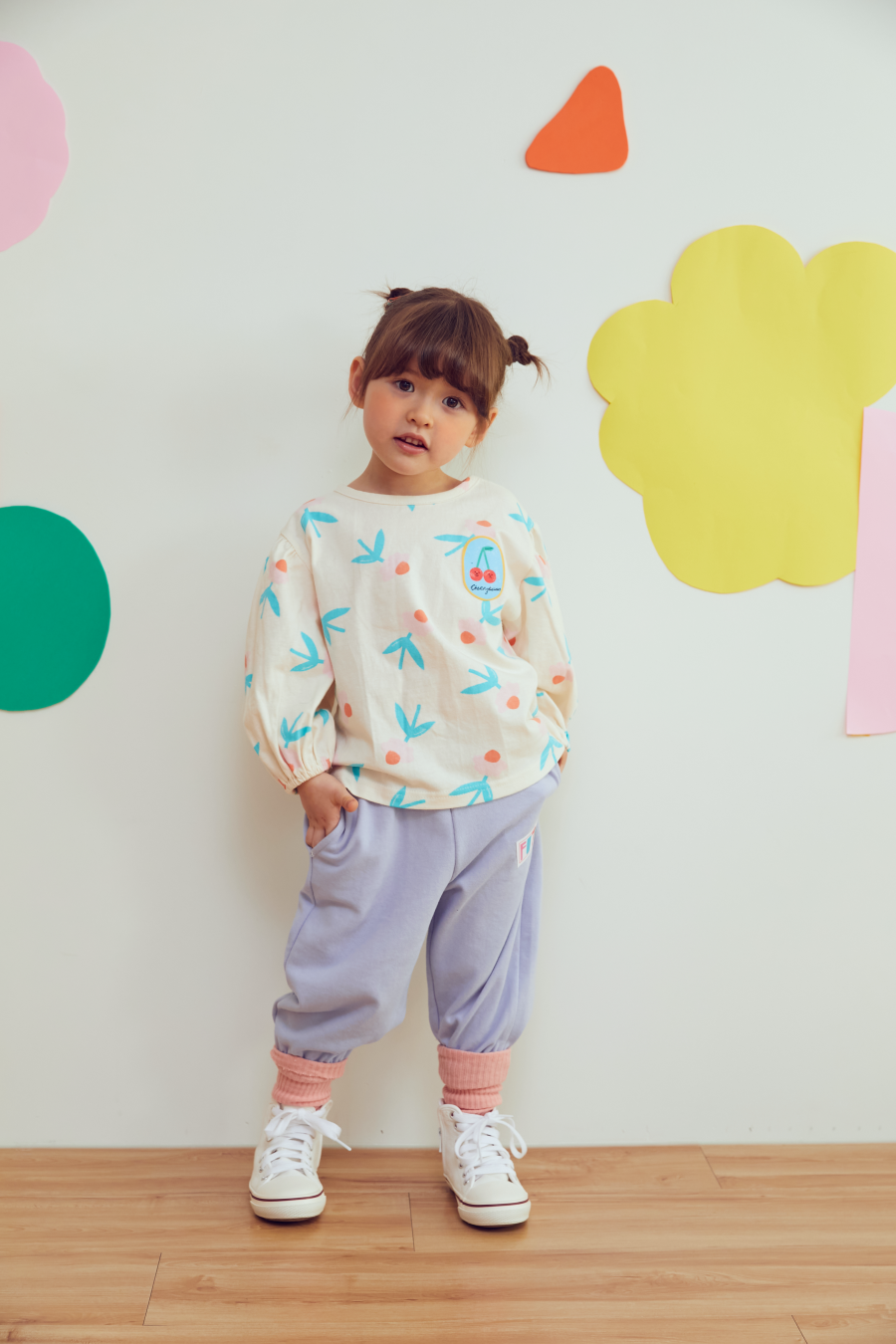 韓國 MINIATURE - 櫻桃花朵泡泡袖上衣-奶油白