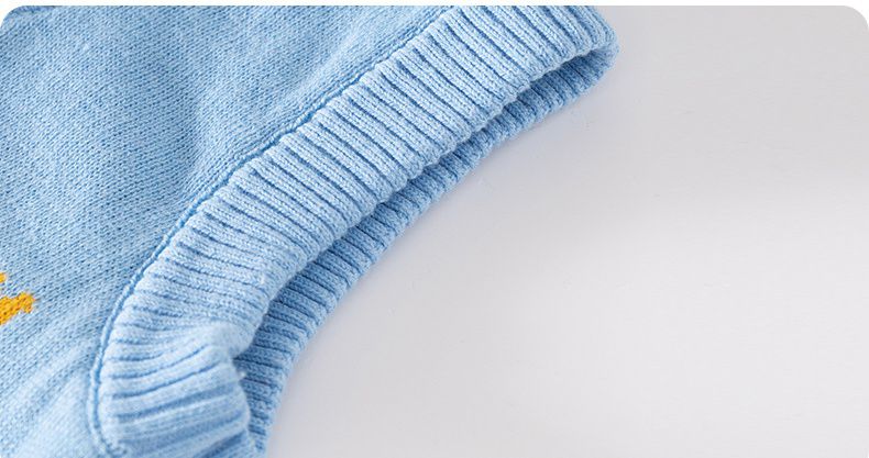 舒適V領百搭針織排釦背心-老虎-黃色