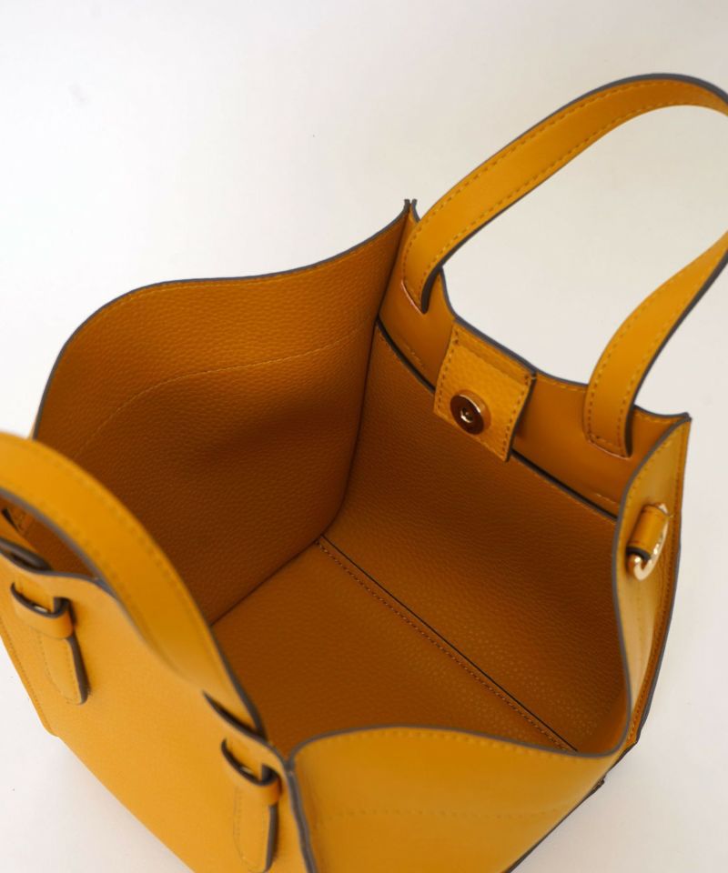 日本 COOCO - 仿皮蝙蝠托特包-白 (15x18.5x14.5cm)