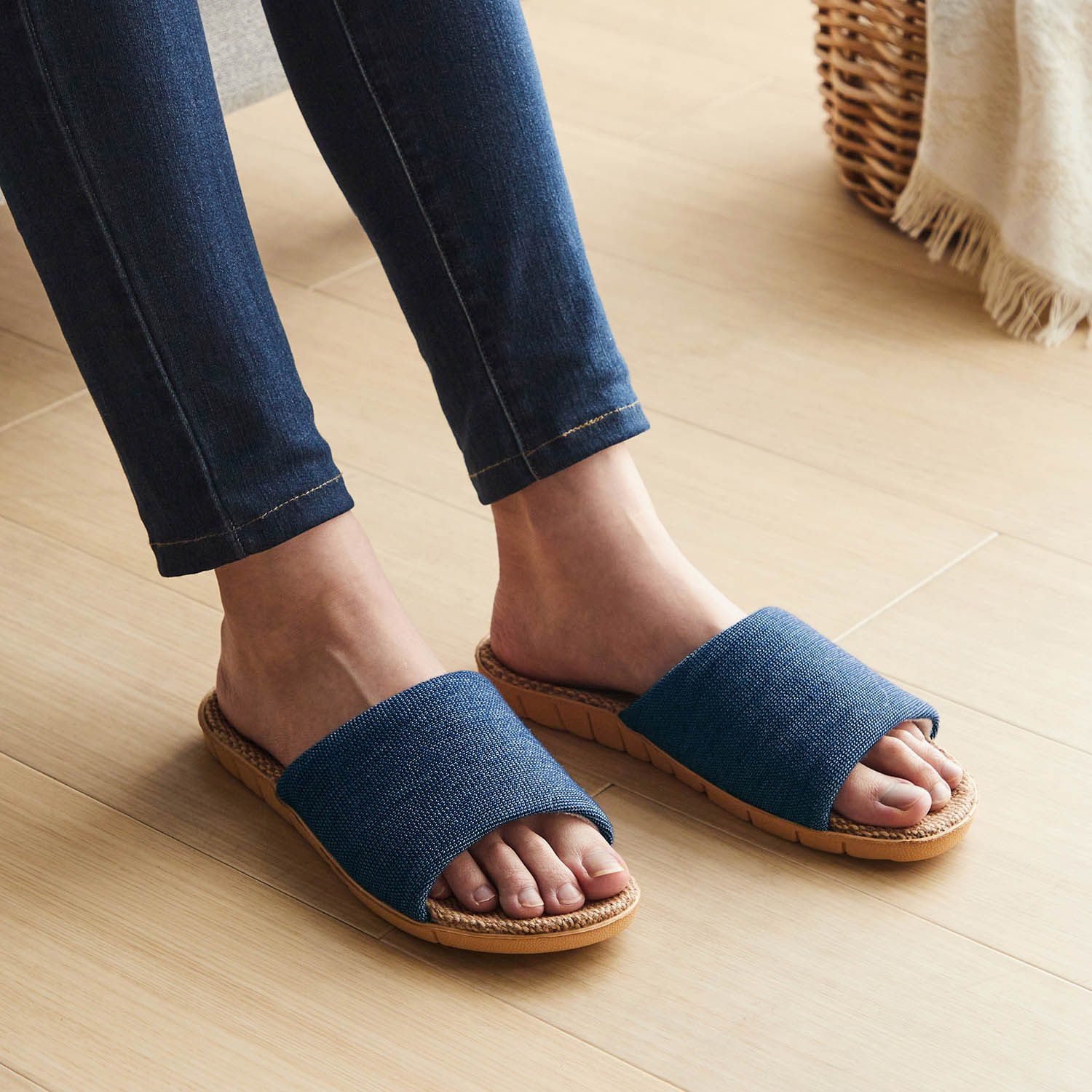 日本千趣會 - 輕量樹脂鞋底夏季室內拖鞋-紅陶