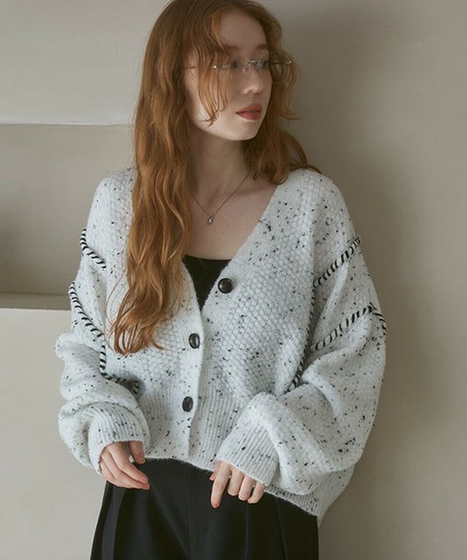 日本 Bab - 縫線感溫暖紋理短版針織外套-淺米