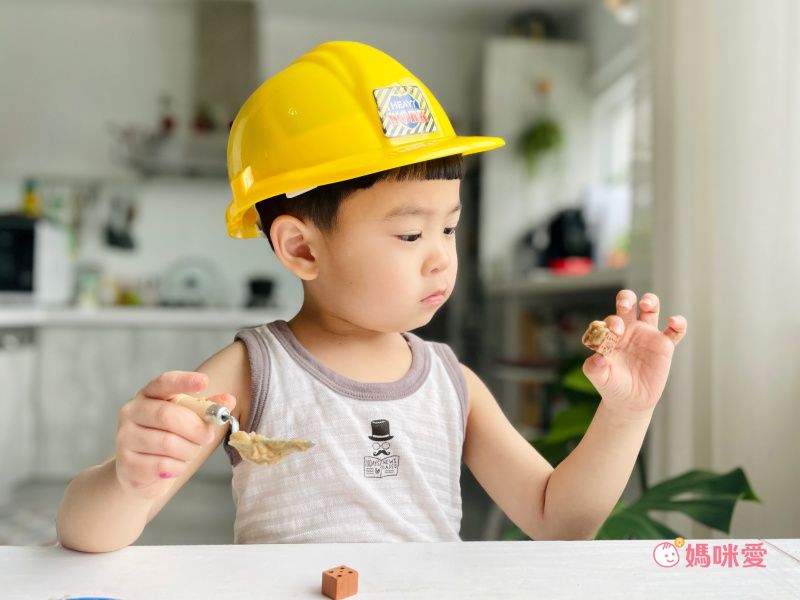 可水洗重複玩【德國 teifoc 紅磚建築】一玩就是一下午