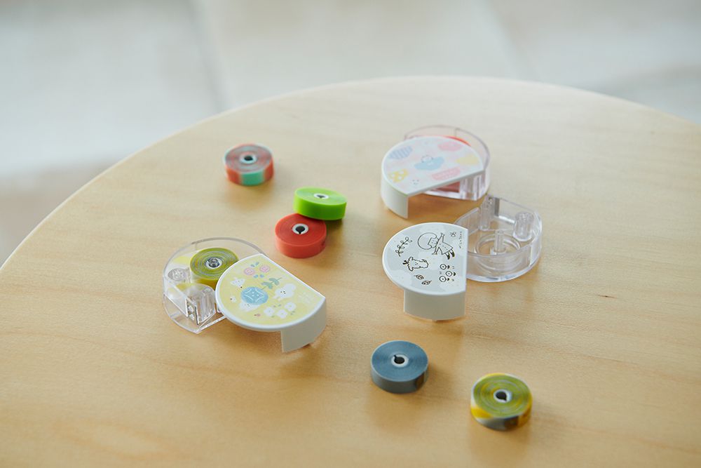 日本文具 Kanmido - 重複黏貼 螢光標記立可帶-聯名限定-散步 (灰)