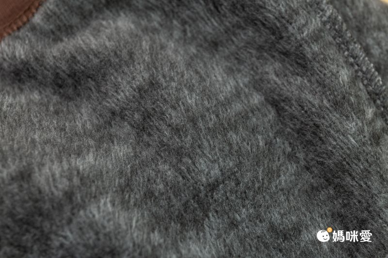 日本 Chil2 - FILA聯名 休閒短袖上衣-方型logo-白