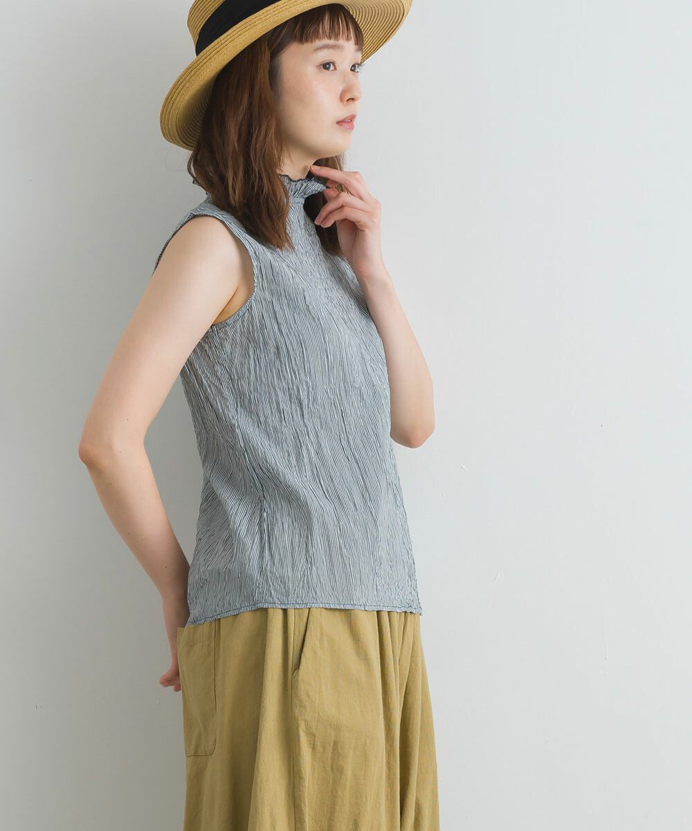 日本女裝代購 - 木耳領楊柳感無袖上衣-直條紋-深灰藍