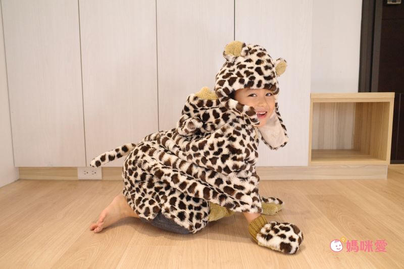 日本 BISQUE - 動物造型連帽超柔軟保暖斗篷-兔兔-櫻花粉 (3-5y)