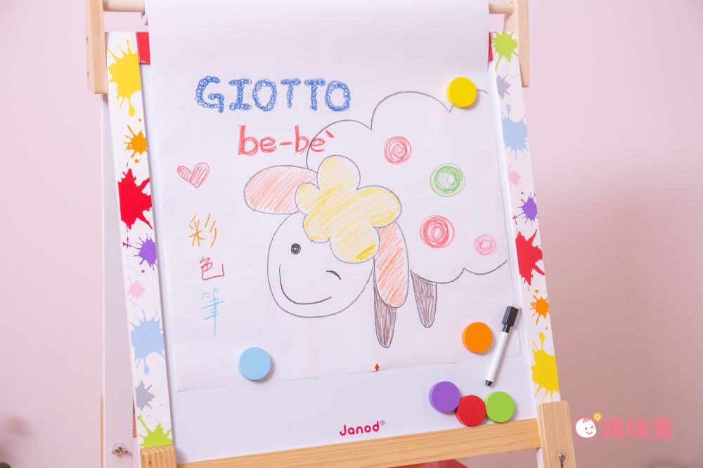 義大利GIOTTO - GIOTTO BEBE 可洗式寶寶木質蠟筆12色-(附筆削)