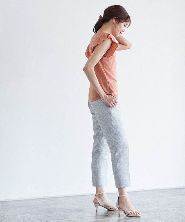 日本 Pierrot - 棉混柔美圓領荷葉袖上衣-珊瑚橘