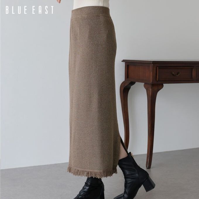 日本 BLUE EAST - 微閃亮羅紋針織流蘇開叉鉛筆裙-黑