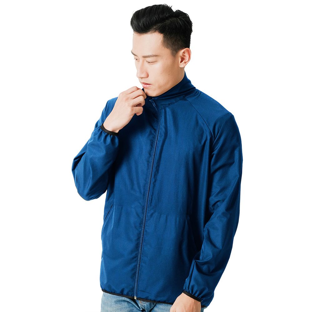 GIAT - UPF50+防潑水輕量防風立領外套(男款)-水手藍