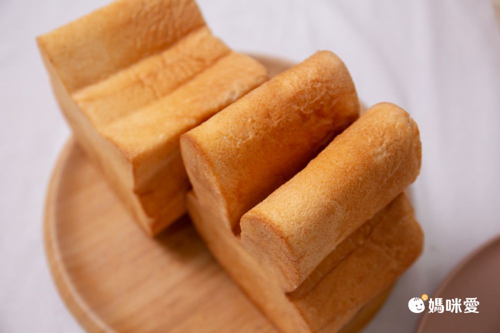 免運｜高雄排隊名店【奧瑪烘焙】日式崎風蛋糕/羅馬生乳包