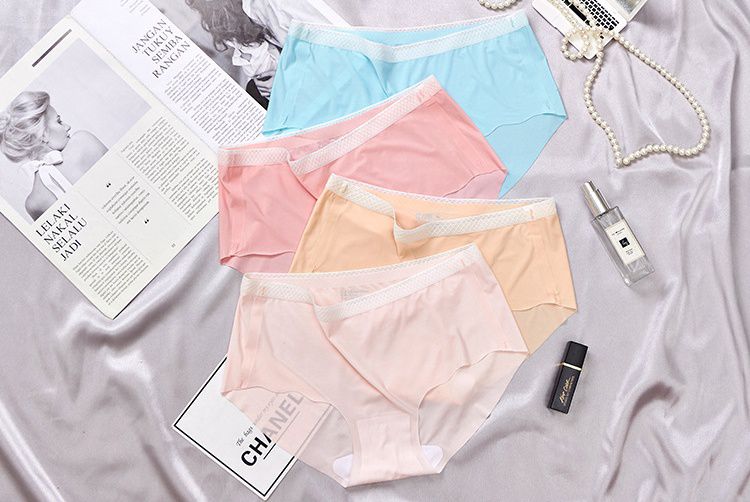 打造完美曲線就靠它！｜塑身衣、束腰、胸托