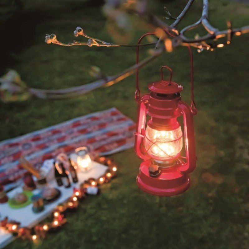 日本丸和 - 復古煤油燈造型LED露營燈-海軍藍 (12x9.5x21cm(含提把27cm))