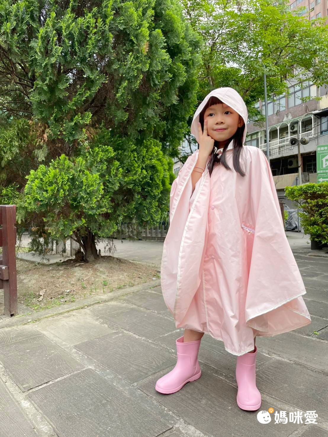 韓國 OZKIZ - 馬卡龍色兒童防風斗篷雨衣(可收納)-湖水綠