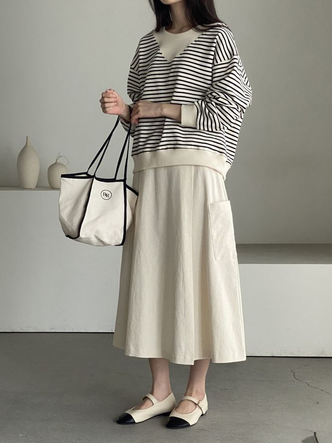 韓國女裝連線 - 假兩件細條紋長袖大學T-米X黑 (FREE)