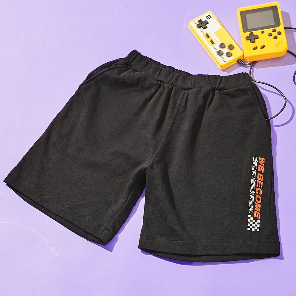 夏日印花純棉寬版短褲-側邊英文-黑