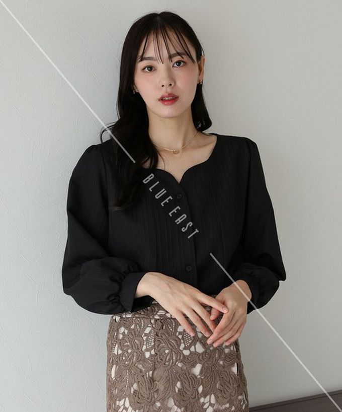 日本 BLUE EAST - 甜美心型領線條紋理長袖襯衫-杏橘