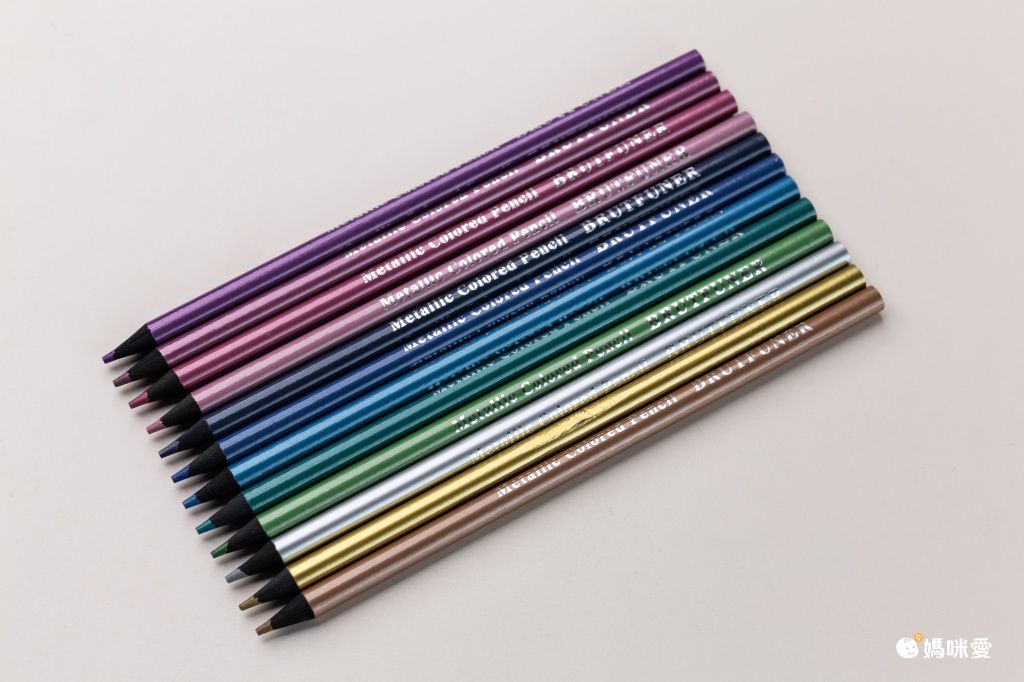 Brutfuner金屬配色彩繪色鉛筆-50色