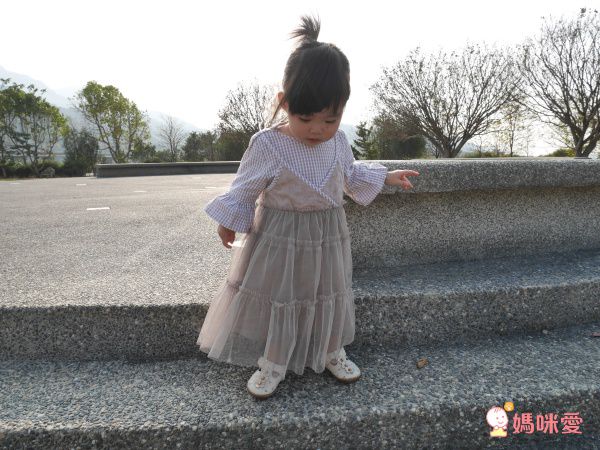 Little moni 紗裙褲＆洋裝❤獨特絕美登場