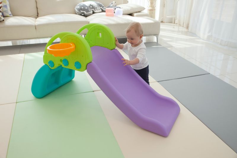 韓國 YAYA - 繽紛馬卡龍摺疊溜滑梯-紫 (126x50x69cm)