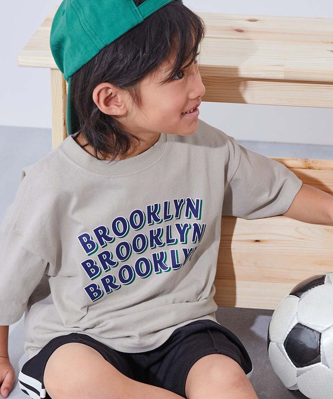 日本 devirock - 100%棉 定番印花寬版短袖上衣-R與老虎-墨綠