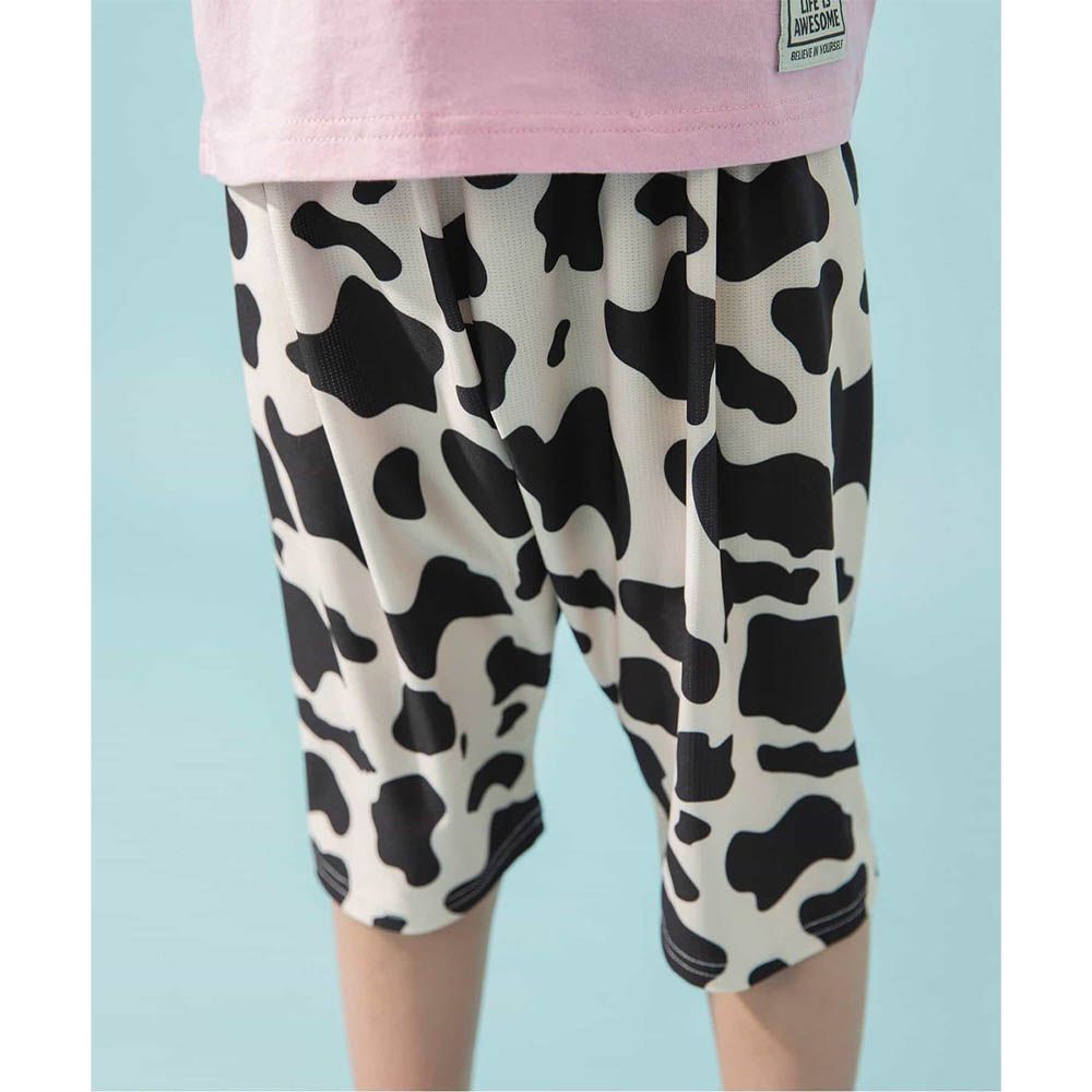 透氣舒適網眼印花七分褲-乳牛-黑白