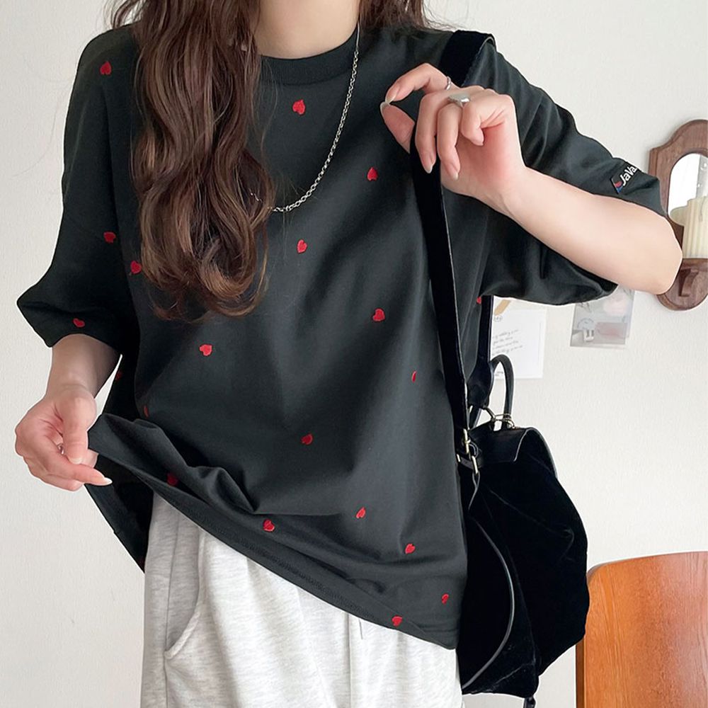 Java 小巧愛心刺繡短袖上衣-海軍藍