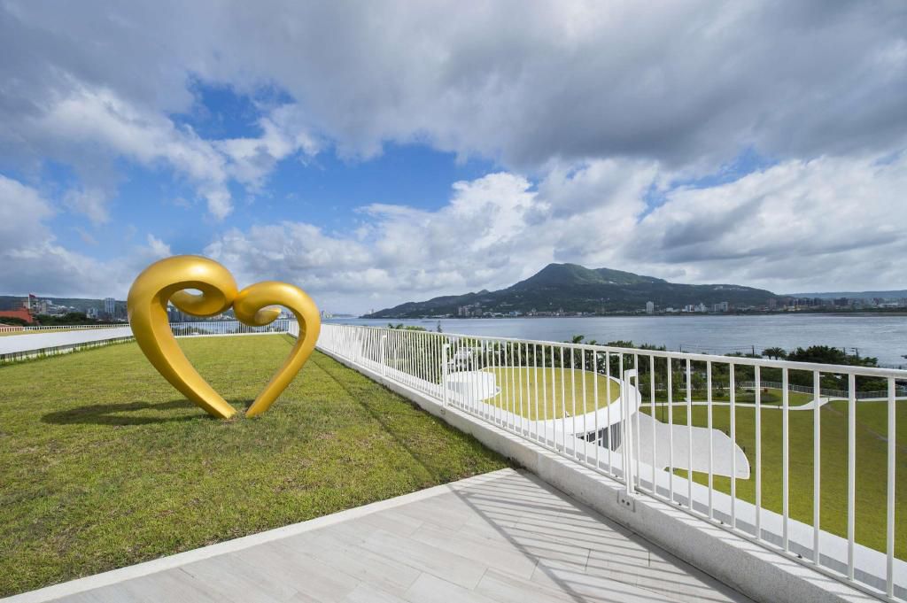 淡水河景第一排【將捷金鬱金香酒店】超值家庭專案