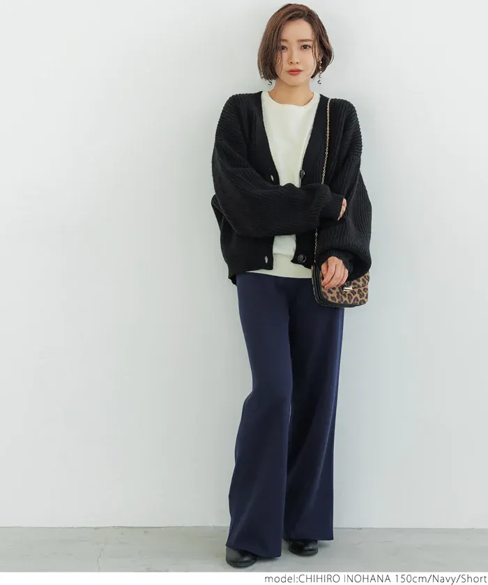 日本 COCA - 針織彈性垂墜美腳寬褲-深藍