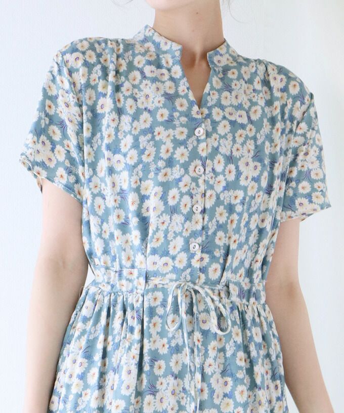 日本 BLUE EAST - 氣質小V領排釦短袖洋裝-素色-綠 (M(Free))