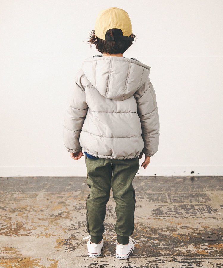 日本 BREEZE - 輕量保暖連帽防風外套-軍綠