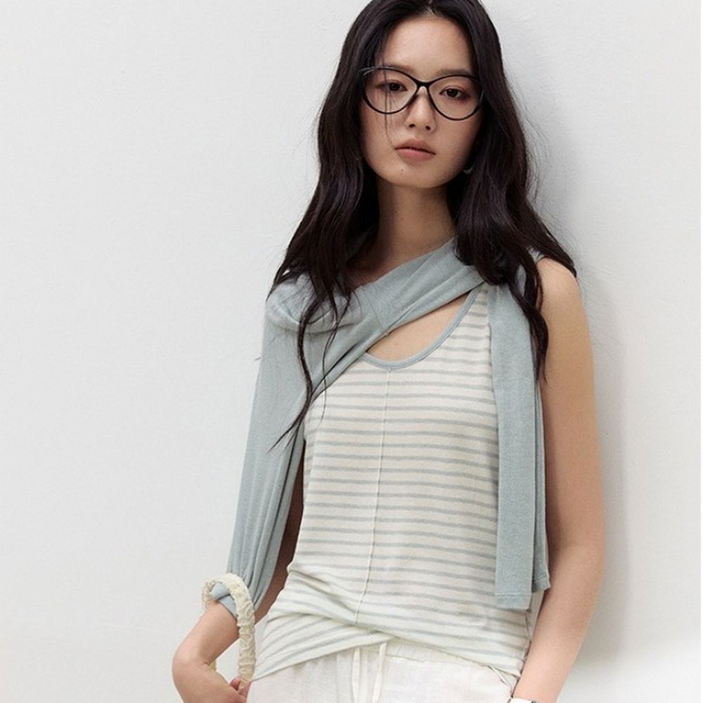 雲感天絲混亞麻中線U領背心-藍條紋