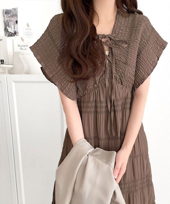 日本 Classical Elf - mily bilet 夢幻光澤感皺摺綁帶寬袖洋裝-黑