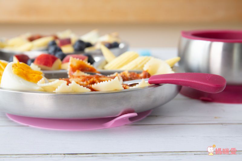 用到小學沒問題【Avanchy】分隔吸盤餐盤，自主吃飯首選