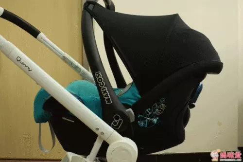 好萊塢媽咪愛用品牌♕ Quinny moodd 推車